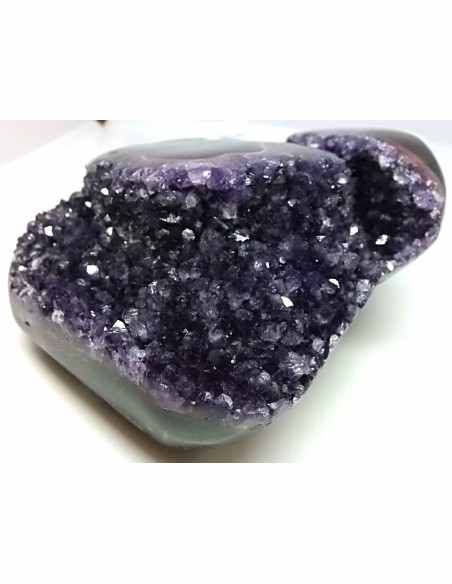 Magnifique Geode amethyste sur agate