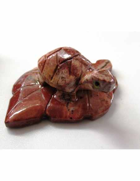Tortue sur feuille steatite