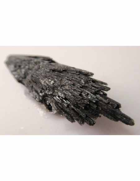Taramite mineral