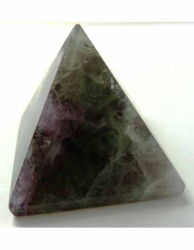 Fluorite pyramide 39mm
