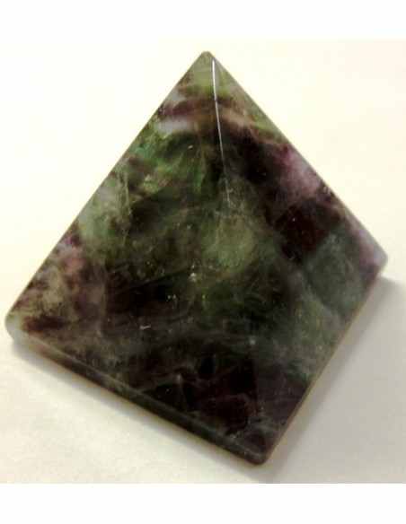 Fluorite pyramide 39mm