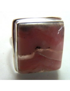 Bague Opale rose carre