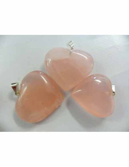 Pendentif en quartz rose coeur Pendentif en quartz rose coeur