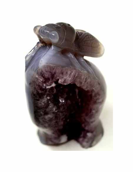 Cigale agate sur amethyste rose Cigale agate sur amethyste rose