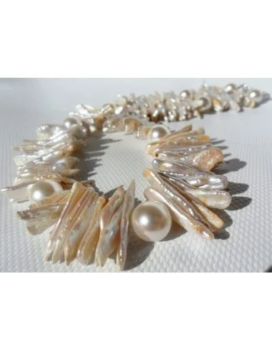 Collier en perle Biwa 
