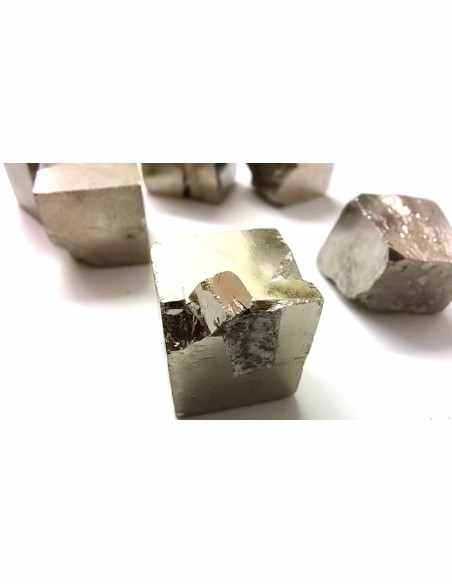 Pyrite cube 16 a 19mm Pyrite cube 16 a 19mm