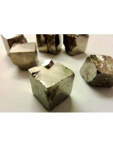 Pyrite cube 16 a 19mm Pyrite cube 16 a 19mm