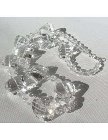 Manifique collier de  cristal de roche