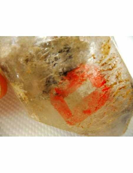 Quartz sceptre bipointé avec goutte d'eau Quartz sceptre bipointé avec goutte d'eau