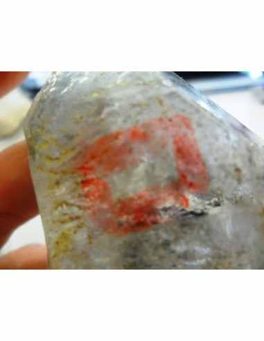 Quartz sceptre bipointé avec goutte d'eau