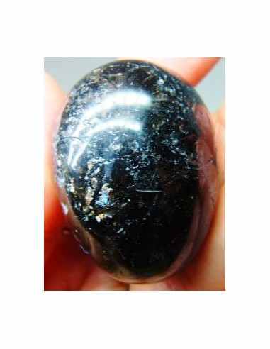 Oeuf Tourmaline verte, jaune