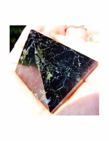 Pyramide tourmaline verte, Verdelite