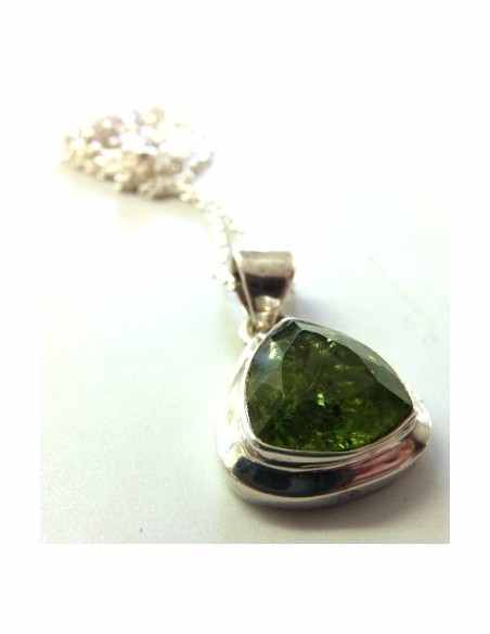 Péridot pendentif papillon argent