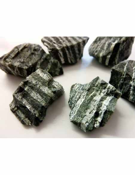 Galet Serpentine oeil d'argent mineral Galet Serpentine oeil d'argent mineral