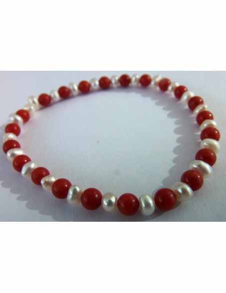 Bracelet corail rouge et perles 4mm