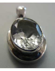 Quartz gemme pendentif 2