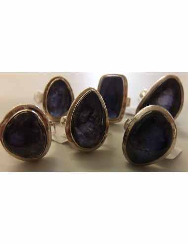 Iolite en bague montees en argent