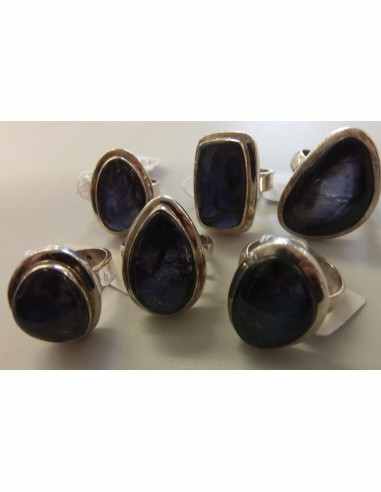 Iolite en bague montees en argent