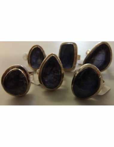 Iolite en bague montees en argent