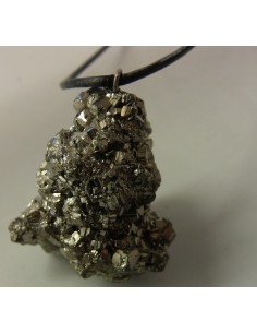 Pendentif pyrite cristallisee 2