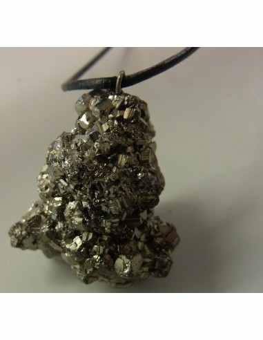 Pendentif pyrite cristallisee
