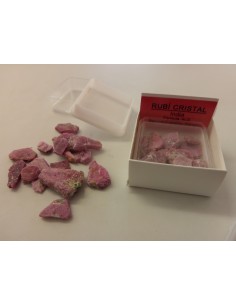 Boite avec 10 à 15 rubis Inde 2