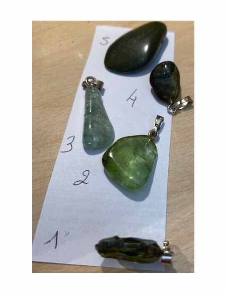 Verdelite, Tourmaline verte pendentif Verdelite, Tourmaline verte pendentif