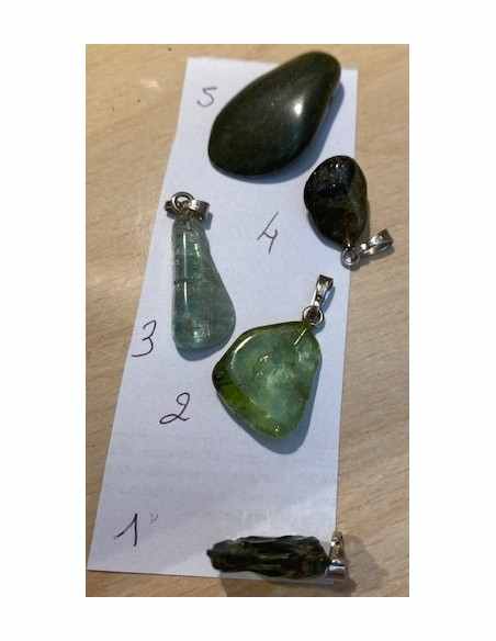 Verdelite, Tourmaline verte pendentif Verdelite, Tourmaline verte pendentif