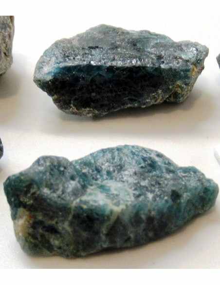 Apatite bleue 10 à20mm Apatite bleue 10 à20mm