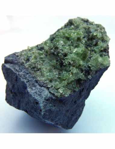 Peridot cristalise, Chrysolite, olivine,