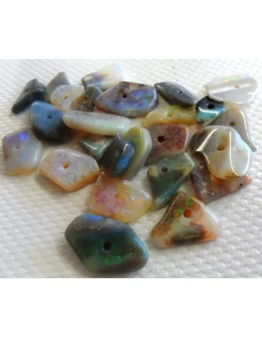 Opale noble pierres percées