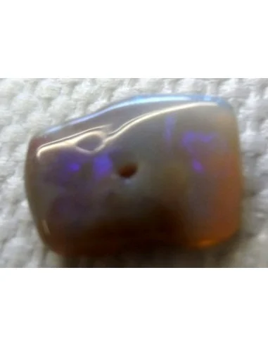 Opale noble pierres percées