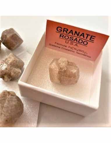 Grenat rose mineral