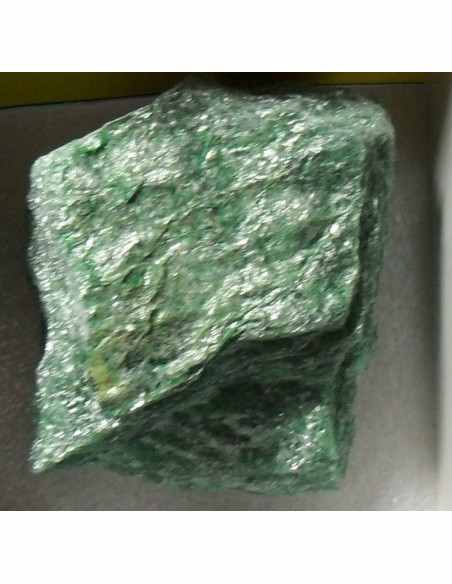 Mica muscovite mineral