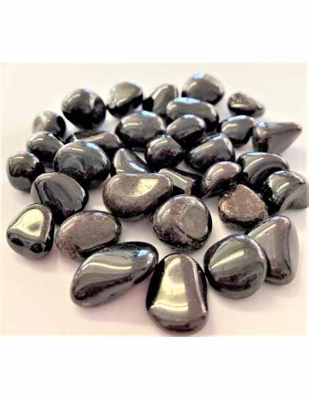 Grenat étoile, grenat rhodolite polis