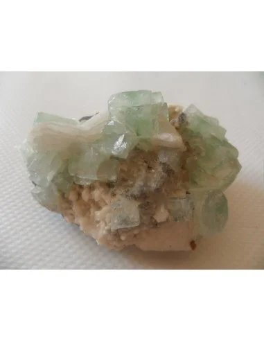 Apophyllite verte