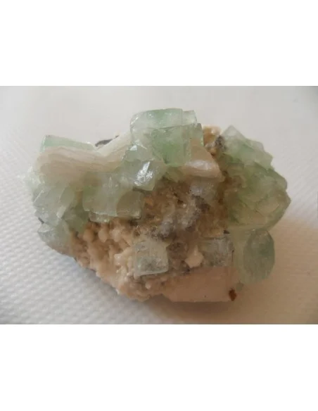 Apophyllite verte  Apophyllite verte