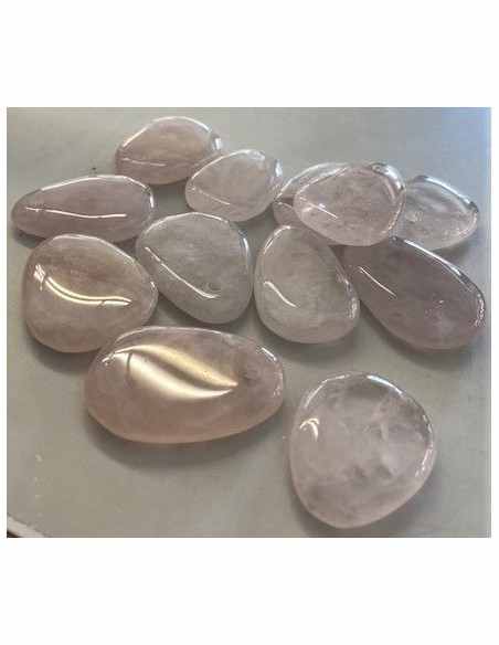 Pendentif quartz rose 35 à 40mm Pendentif quartz rose 35 à 40mm