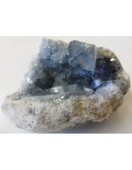Celestite en geode Celestite en geode