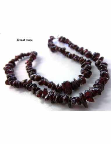 Collier en pierres naturelles baroque