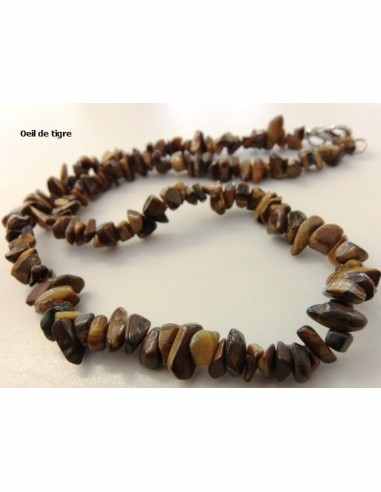 Collier en pierres naturelles baroque