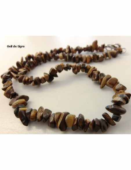 Collier en pierres naturelles baroque Collier en pierres naturelles baroque