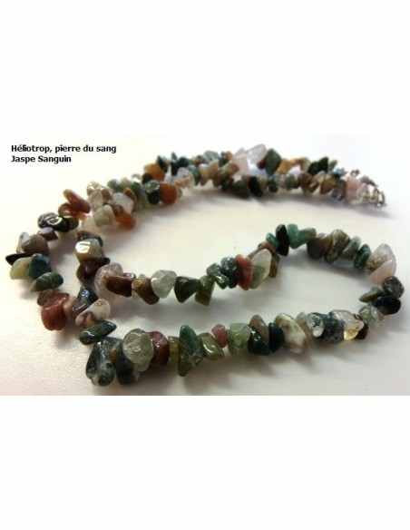 Collier en pierres naturelles baroque Collier en pierres naturelles baroque