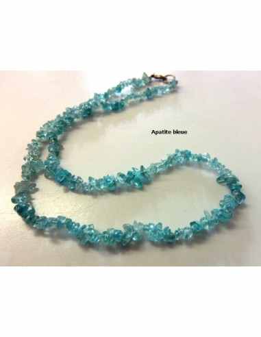 Collier en pierres naturelles baroque