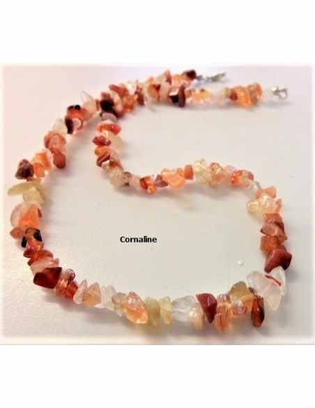 Collier en pierres naturelles baroque Collier en pierres naturelles baroque