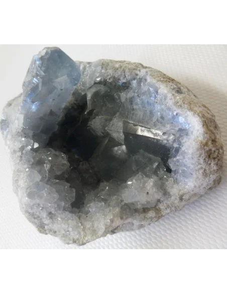 Celestite en geode Celestite en geode