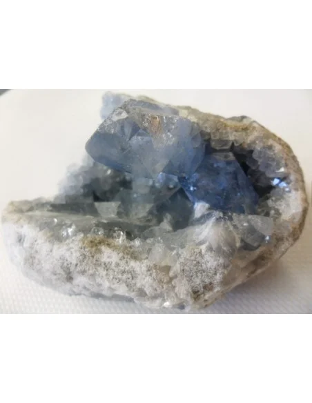 Celestite en geode Celestite en geode