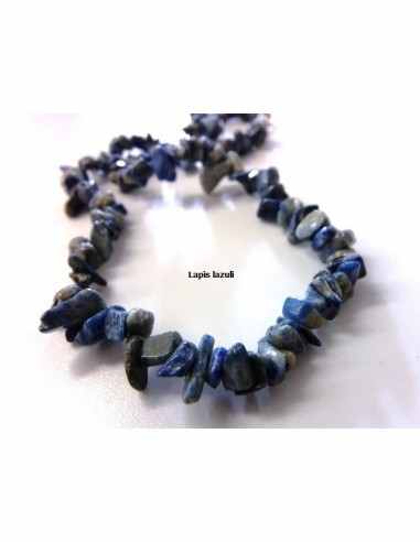 Collier en pierres naturelles baroque