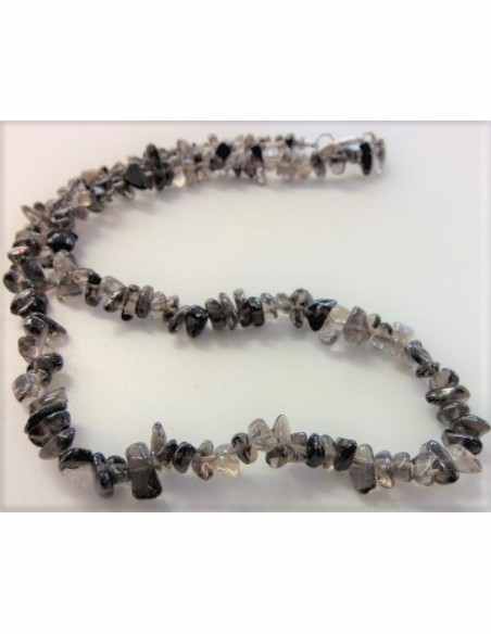 Collier en pierres naturelles baroque