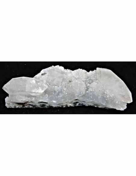 Apophyllite druse